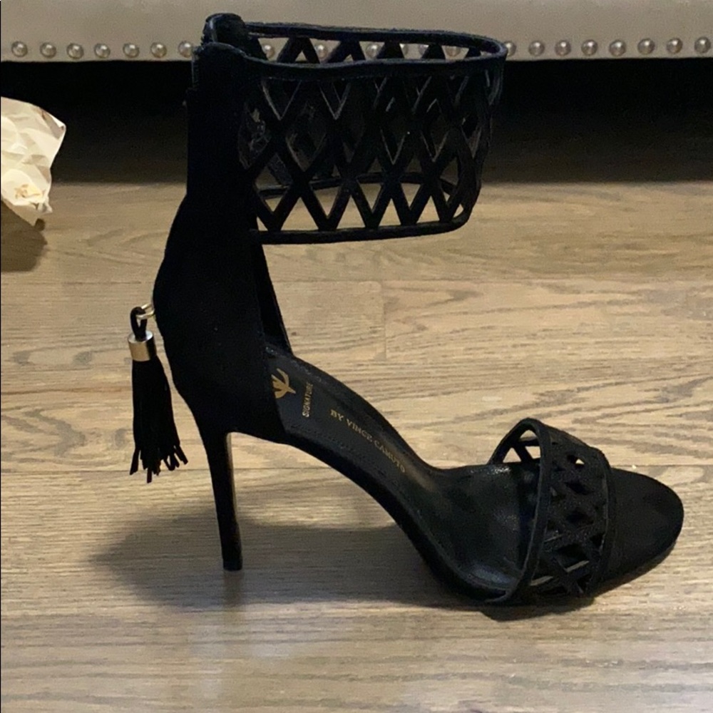 Vince Camuto sandals In black suede